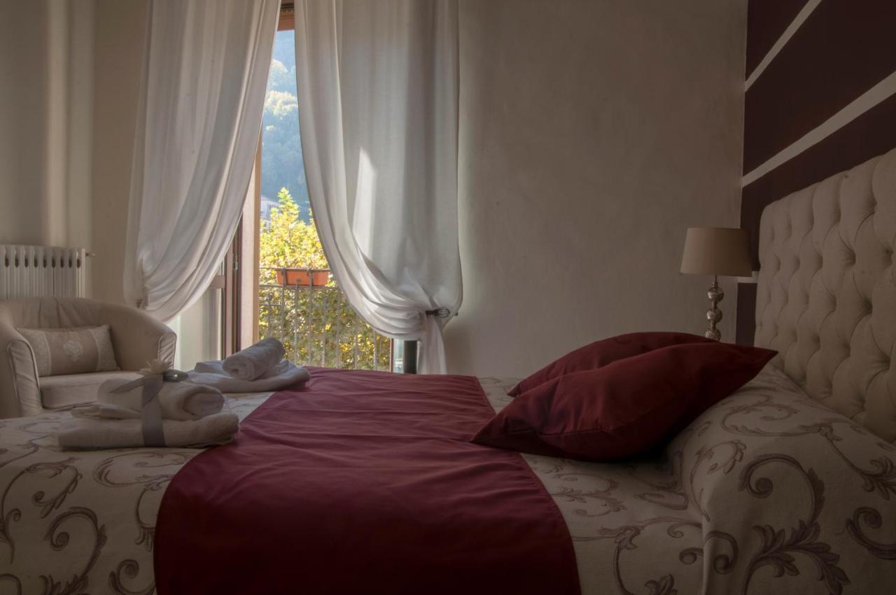 Boiano Le Finestre Sulla Piazza Bed & Breakfast エクステリア 写真